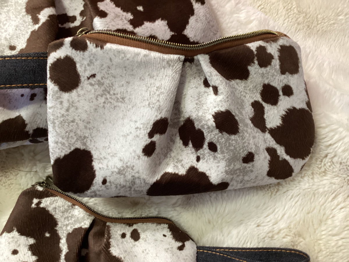 Luxe moo makeup clutch set